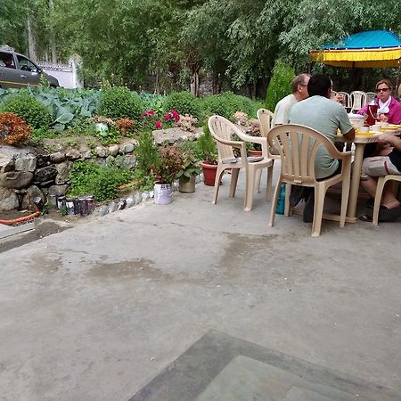 Galaxy Guest House Hundar المظهر الخارجي الصورة