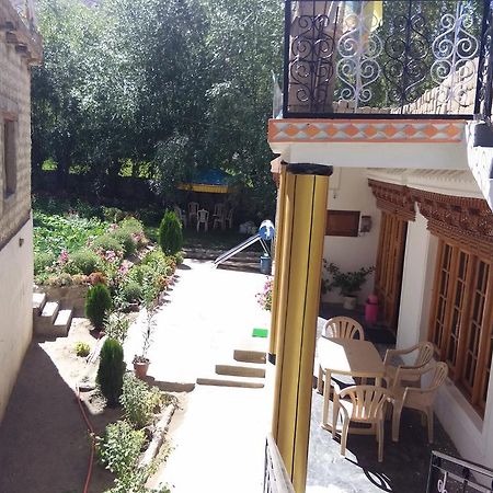 Galaxy Guest House Hundar المظهر الخارجي الصورة