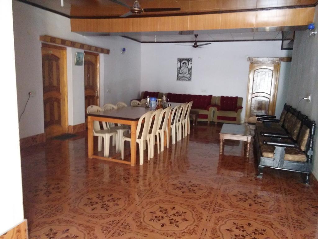 Galaxy Guest House Hundar المظهر الخارجي الصورة